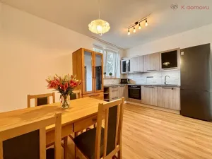 Prodej bytu 2+1, Prostějov, Husovo nám., 76 m2