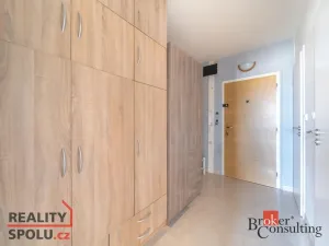 Prodej bytu 2+kk, Praha - Černý Most, Kpt. Stránského, 45 m2