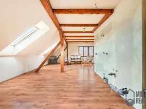Prodej rodinného domu, Jindřichovice pod Smrkem, 190 m2