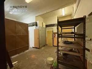 Prodej činžovního domu, Praha - Strašnice, Na hroudě, 400 m2