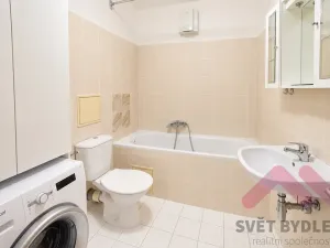 Pronájem bytu 1+kk, Praha - Vysočany, bratří Dohalských, 42 m2