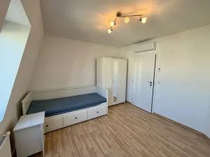 Pronájem bytu 3+kk, Olomouc, Handkeho, 65 m2
