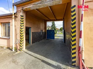 Pronájem obchodního prostoru, Čáslav - Čáslav-Nové Město, Masarykova, 890 m2