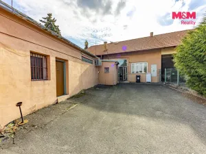 Pronájem obchodního prostoru, Čáslav - Čáslav-Nové Město, Masarykova, 890 m2