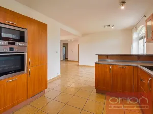 Prodej rodinného domu, Jesenice - Osnice, Karafiátová, 302 m2