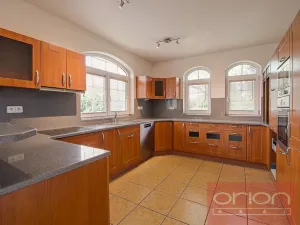 Prodej rodinného domu, Jesenice - Osnice, Karafiátová, 302 m2