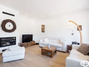 Prodej rodinného domu, Trnová, 219 m2