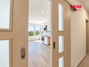 Pronájem bytu 2+kk, Hradec Králové - Kukleny, Pražská třída, 55 m2