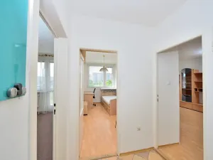Pronájem bytu 3+kk, Praha - Chodov, Jažlovická, 66 m2
