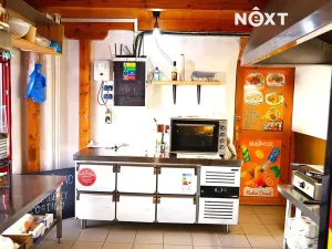 Pronájem obchodního prostoru, Třeboň, Masarykovo nám., 16 m2
