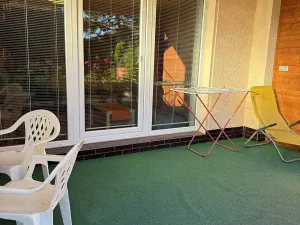 Pronájem bytu 1+kk, Praha - Újezd nad Lesy, Borovská, 35 m2