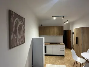 Prodej bytu 1+kk, Drač, Albánie, Shkembi i Kavajes, 34 m2