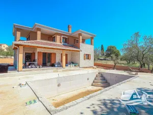 Prodej vily, Kovači, Kaštelir-Labinci, Chorvatsko, 168 m2
