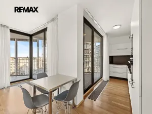 Pronájem bytu 2+kk, Praha - Žižkov, Malešická, 73 m2