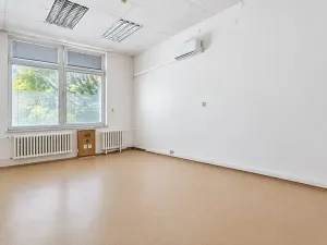 Pronájem kanceláře, Brno, Šujanovo náměstí, 72 m2