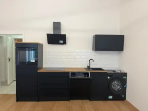 Pronájem bytu 1+kk, Praha - Žižkov, Cimburkova, 31 m2