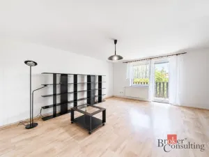 Prodej bytu 2+1, Plzeň - Doubravka, V Malé Doubravce, 76 m2
