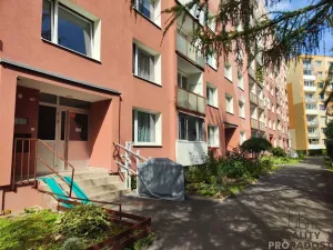 Pronájem bytu 1+1, Chomutov, 17. listopadu, 36 m2