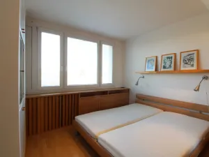 Pronájem bytu 3+kk, Praha - Prosek, Veltruská, 55 m2