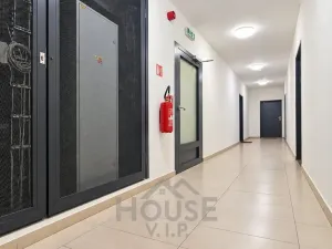 Prodej bytu 1+kk, Praha - Letňany, Škrábkových, 42 m2