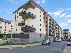 Prodej bytu 1+kk, Praha - Letňany, Škrábkových, 42 m2