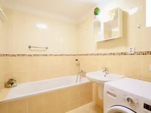 Prodej bytu 2+kk, Praha - Modřany, U Domu služeb, 43 m2