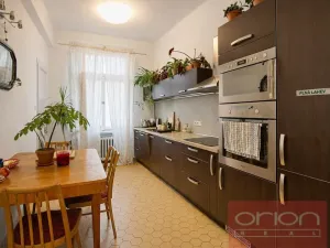 Prodej bytu 3+1, Praha - Holešovice, Veverkova, 109 m2