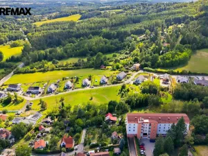Prodej bytu 2+kk, Kamenice - Ládví, Benešovská, 60 m2