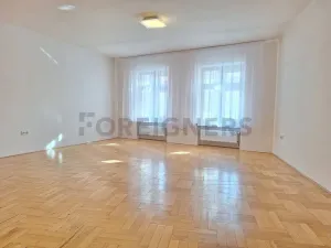 Pronájem bytu 1+1, Olomouc, Dolní náměstí, 53 m2