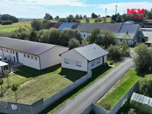Prodej obchodního prostoru, Zbraslavice, 1381 m2