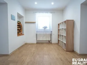 Prodej rodinného domu, Lučany nad Nisou, 235 m2