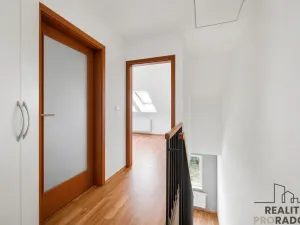 Prodej bytu 3+kk, Hovorčovice, Řipská, 75 m2