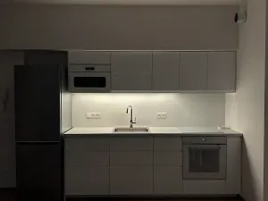 Pronájem bytu 2+kk, Praha - Holešovice, Tusarova, 58 m2