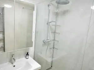 Pronájem bytu 3+1, Praha - Modřany, Mladenovova, 75 m2
