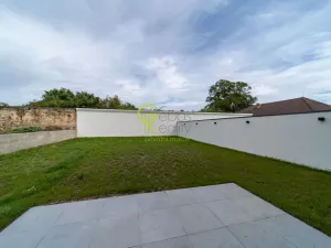Prodej rodinného domu, Podolanka, V Ohradě, 129 m2