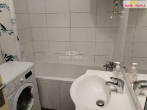Pronájem bytu 2+1, Praha - Žižkov, Biskupcova, 50 m2