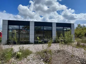 Prodej obchodního prostoru, Praha - Zličín, Na Radosti, 100 m2