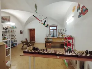 Pronájem obchodního prostoru, Hradec Králové, Československé armády, 54 m2