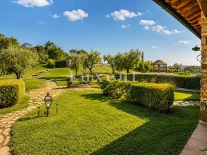 Prodej ubytování, Manciano, Itálie, 550 m2