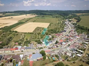 Prodej rodinného domu, Roštění, 450 m2