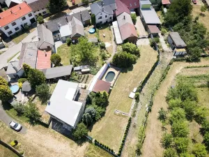 Prodej rodinného domu, Roštění, 450 m2