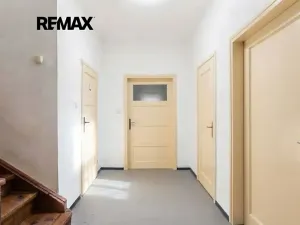 Pronájem bytu 4+1, Praha - Košíře, Urbanova, 90 m2