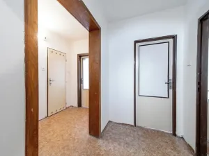 Prodej bytu 2+1, Praha - Kobylisy, Burešova, 62 m2