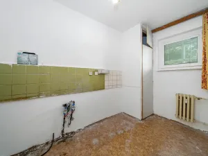 Prodej bytu 2+1, Praha - Kobylisy, Burešova, 62 m2