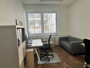 Pronájem kanceláře, Kyjov, Jungmannova, 21 m2