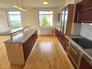 Pronájem bytu 3+kk, Praha, Nad Okrouhlíkem, 125 m2