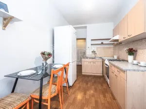 Prodej bytu 2+kk, Praha - Holešovice, U parního mlýna, 46 m2
