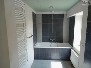 Prodej rodinného domu, Lužice, 233 m2
