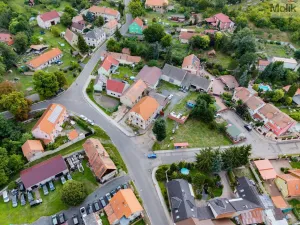 Prodej rodinného domu, Lužice, 233 m2