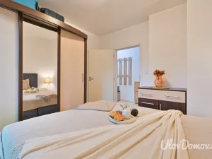Prodej bytu 2+kk, Praha - Břevnov, Bělohorská, 46 m2